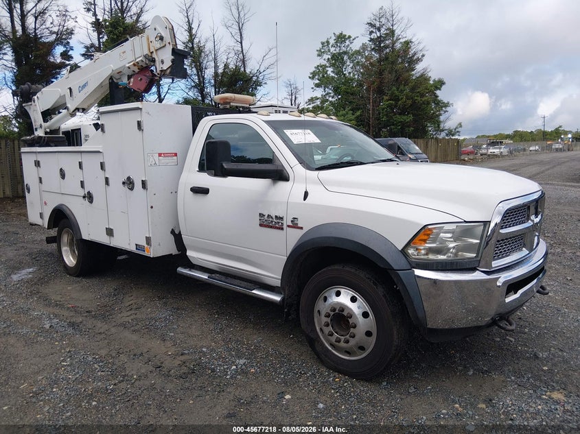 2015 Ram 5500 VIN 3C7WRMBL1FG668427 — IAAI salvage auction photo