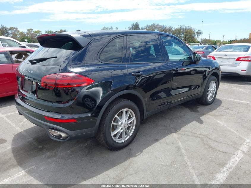 2017 Porsche Cayenne VIN WP1AA2A2XHKA88549 IAAI salvage auction — NORMAL WEAR, Clear - Dealer Only (California), sold $1,250 on 2026-07-30 (photo 4)