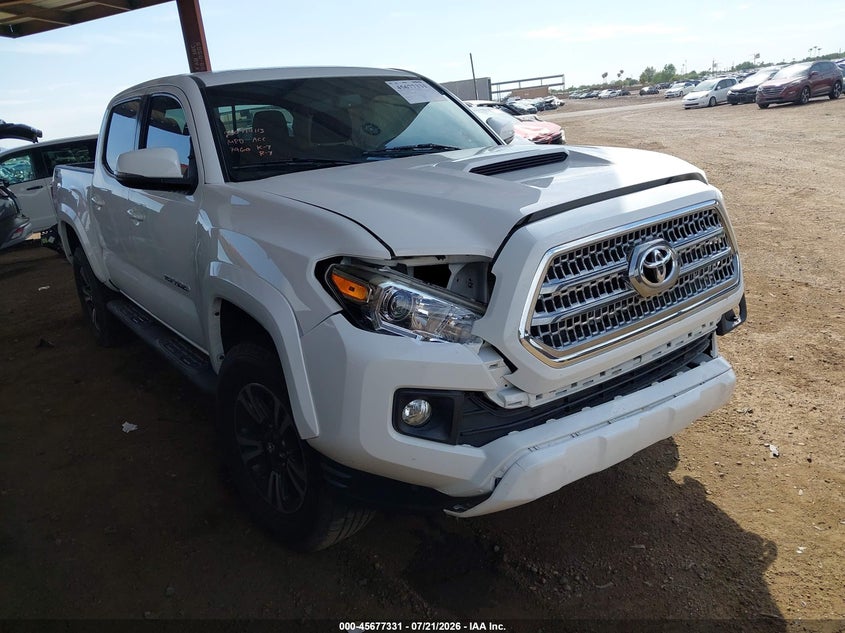 2017 Toyota Tacoma VIN 3TMAZ5CN7HM037960 — IAAI salvage auction photo