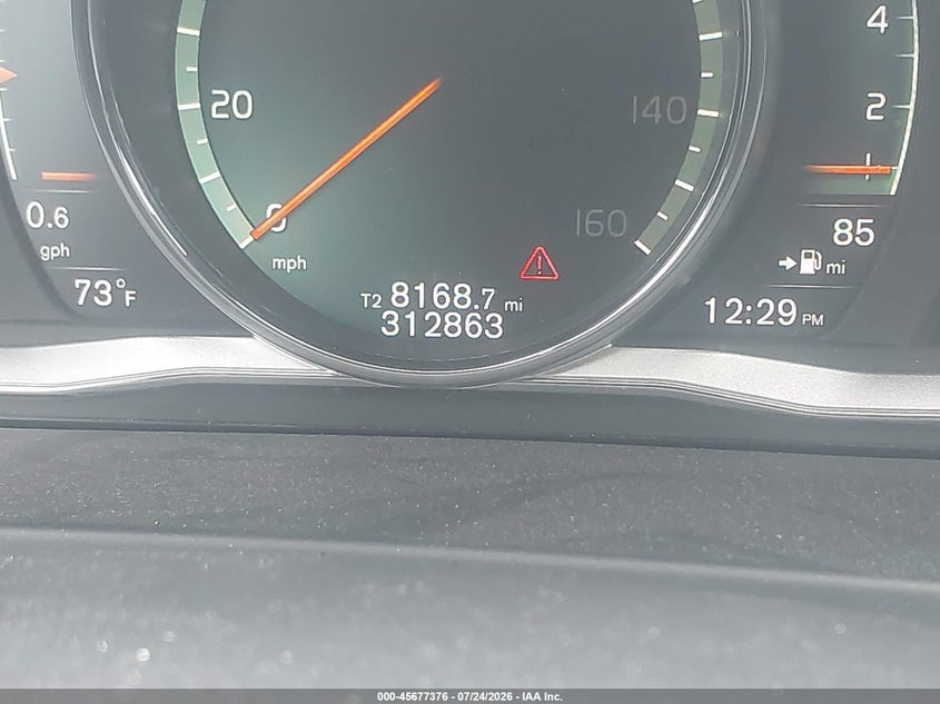 2017 Volvo S60 VIN YV126MFL3H2433547 IAAI salvage auction — NORMAL WEAR, Salvage Title, sold $725 on 2026-08-04 (photo 7)