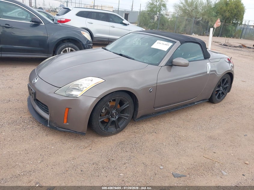 2004 Nissan 350z VIN JN1AZ36A74T012066 IAAI salvage auction — NORMAL WEAR, Clear-Dealer Only (Arizona), sold $25 on 2026-07-30 (photo 2)