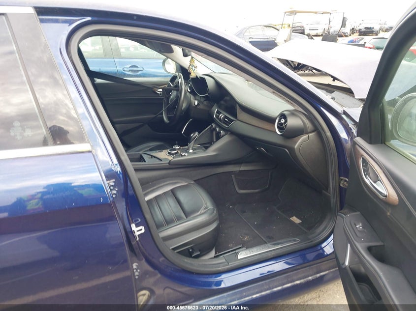 2018 Alfa romeo Giulia VIN ZARFAECN3J7589183 IAAI salvage auction — FRONT END, Clear - Dealer Only (California), sold $400 on 2026-08-05 (photo 5)