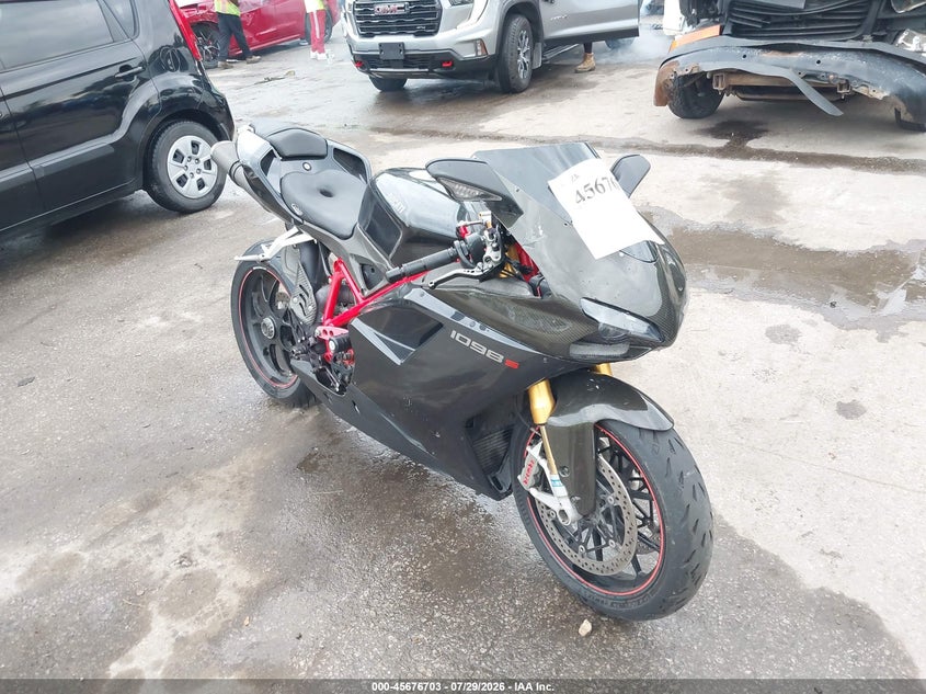2008 Ducati 1098 VIN ZDM1XBEW28B017024 IAAI salvage auction — SIDE, Salvage (Kansas), sold $2,300 on 2026-08-19 (photo 1)
