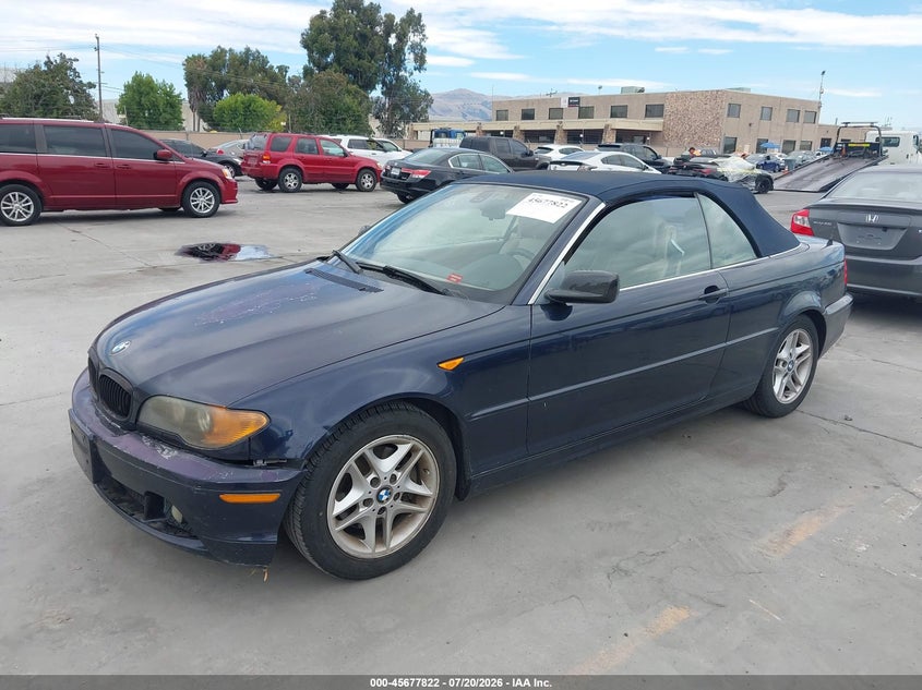 2004 BMW 3 series VIN WBABW33404PL30321 IAAI salvage auction — NORMAL WEAR, Clear - Dealer Only (California), sold $575 on 2026-08-03 (photo 2)