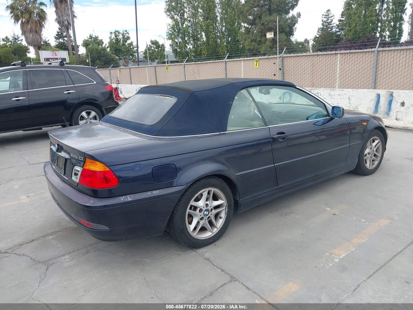 2004 BMW 3 series VIN WBABW33404PL30321 IAAI salvage auction — NORMAL WEAR, Clear - Dealer Only (California), sold $575 on 2026-08-03 (photo 4)