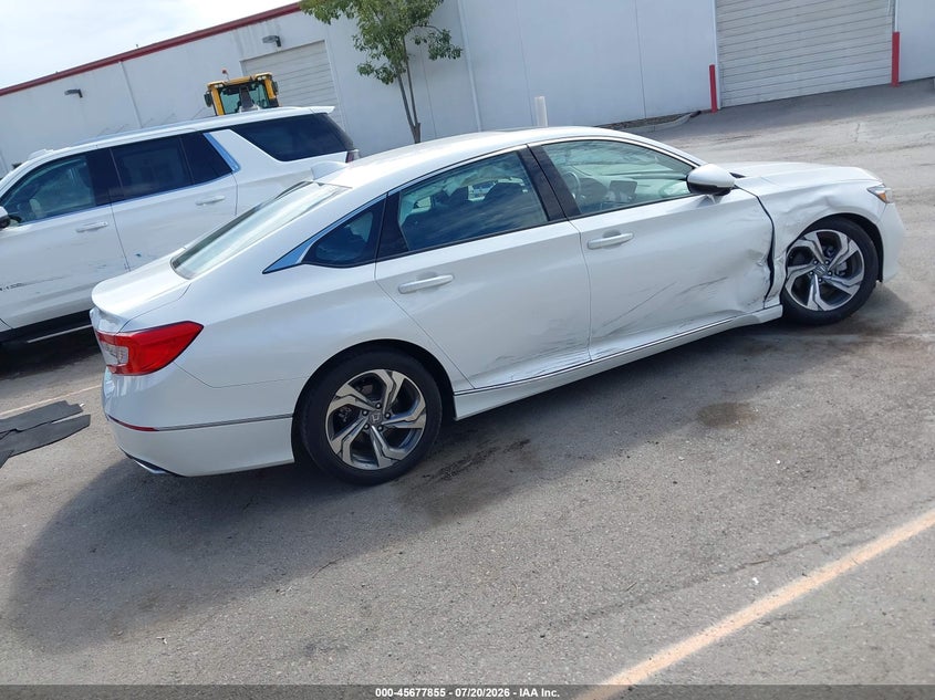 2018 Honda Accord VIN 1HGCV1F6XJA105867 IAAI salvage auction — RIGHT SIDE, Wait Title, sold $7,550 on 2026-08-02 (photo 4)