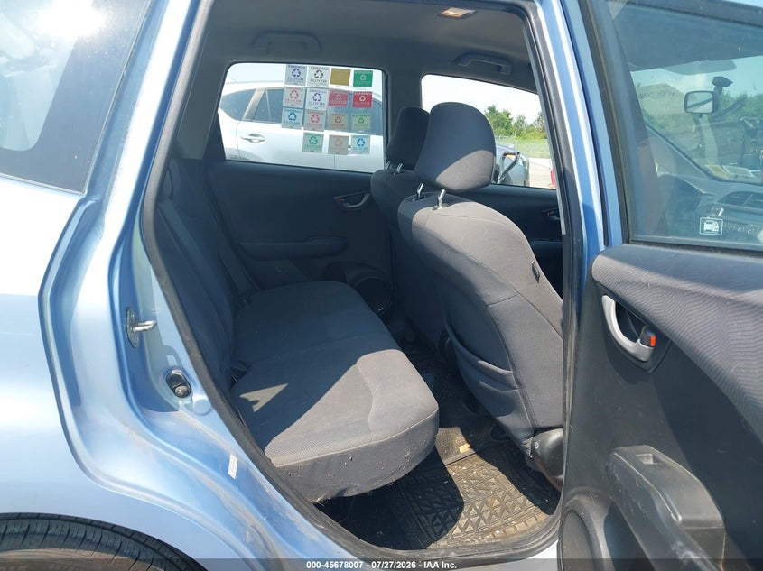 2009 Honda Fit VIN JHMGE87279S029243 IAAI salvage auction — NORMAL WEAR, Clear (New York), sold $25 on 2026-07-30 (photo 8)