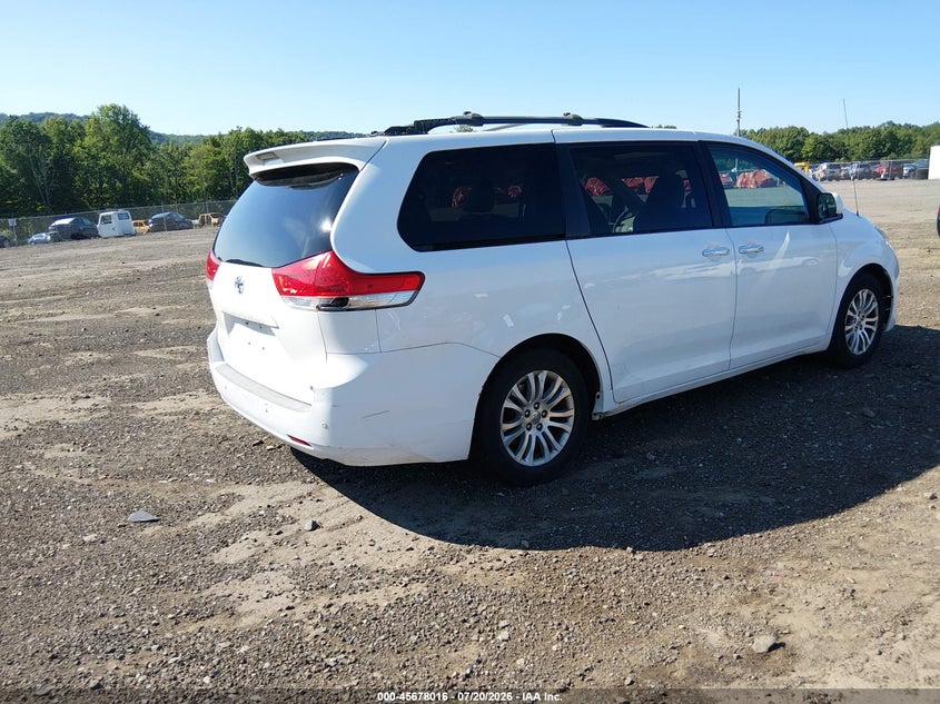 2013 Toyota Sienna VIN 5TDYK3DC9DS315529 IAAI salvage auction — NORMAL WEAR, Clear (New Jersey), sold $3,250 on 2026-07-30 (photo 4)