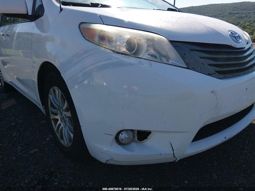 2013 Toyota Sienna VIN 5TDYK3DC9DS315529 IAAI salvage auction — NORMAL WEAR, Clear (New Jersey), sold $3,250 on 2026-07-30 (photo 6)