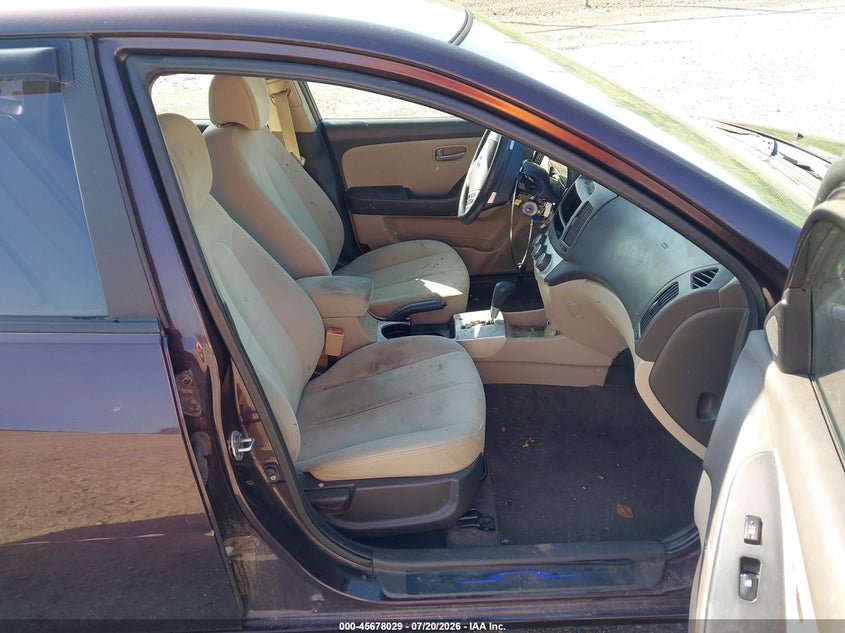 2008 Hyundai Elantra VIN KMHDU46D68U510487 IAAI salvage auction — NORMAL WEAR, Clear (Pennsylvania), sold $175 on 2026-07-28 (photo 5)