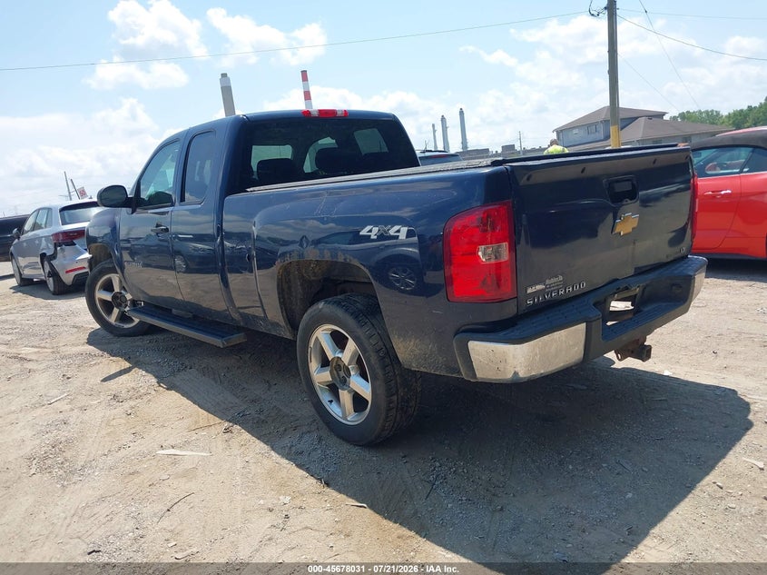 2011 Chevrolet Silverado 1500 VIN 1GCRKSEA9BZ202512 IAAI salvage auction — NORMAL WEAR, Clear (Montana), sold $1,000 on 2026-10-05 (photo 3)