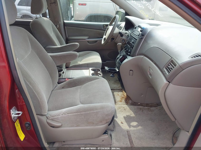 2006 Toyota Sienna VIN 5TDZA23C56S520691 IAAI salvage auction — NORMAL WEAR, Clear (Maryland), sold $275 on 2026-07-29 (photo 5)