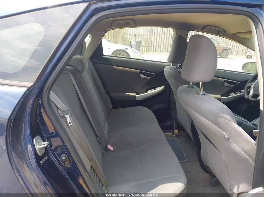 2012 Toyota Prius VIN JTDKN3DU0C1528063 IAAI salvage auction — NORMAL WEAR, Clear (Virginia), sold $25 on 2026-07-27 (photo 8)