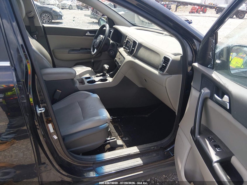 2017 Kia Sportage VIN KNDPM3AC6H7119199 IAAI salvage auction — NORMAL WEAR, Clear (Tennessee), sold $3,500 on 2026-07-30 (photo 5)