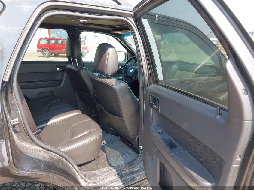 2008 Mercury Mariner VIN 4M2CU97138KJ02729 IAAI salvage auction — NORMAL WEAR, Clear (Montana), sold $225 on 2026-07-29 (photo 8)