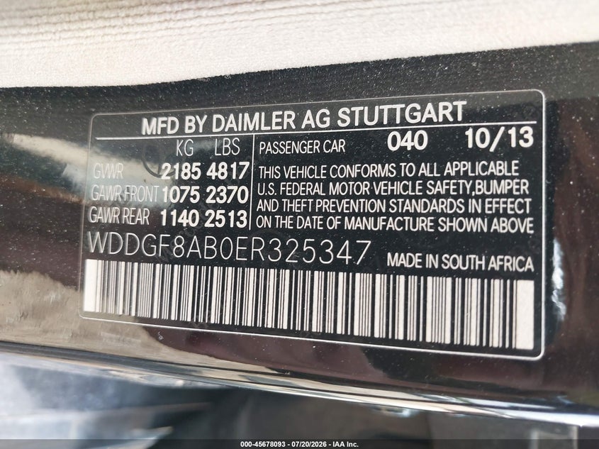 2014 Mercedes-benz C-klasse VIN WDDGF8AB0ER325347 IAAI salvage auction — WATER/FLOOD, Wait Title, sold $1,400 on 2026-08-17 (photo 9)