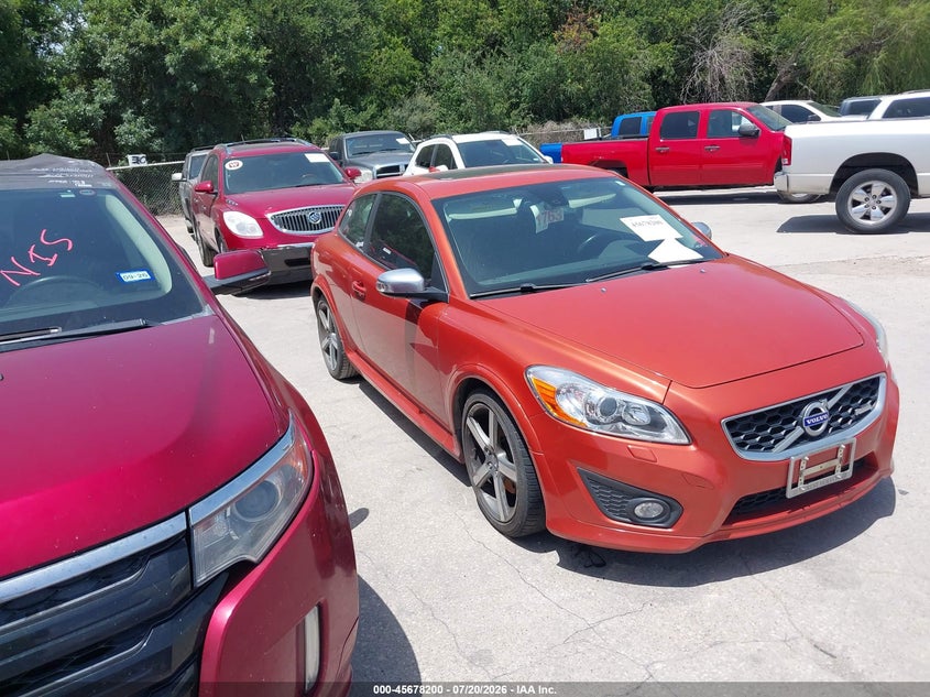 2012 Volvo C30 VIN YV1672MK9C2271350 IAAI salvage auction — NORMAL WEAR, Salvage Title, sold $350 on 2026-08-10 (photo 1)