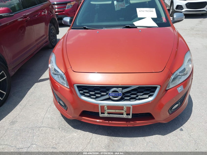 2012 Volvo C30 VIN YV1672MK9C2271350 IAAI salvage auction — NORMAL WEAR, Salvage Title, sold $350 on 2026-08-10 (photo 6)