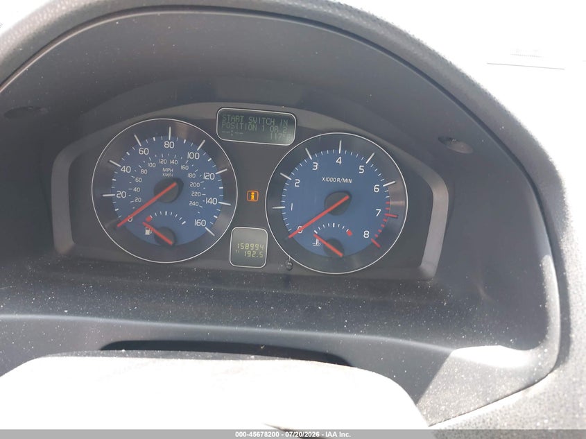 2012 Volvo C30 VIN YV1672MK9C2271350 IAAI salvage auction — NORMAL WEAR, Salvage Title, sold $350 on 2026-08-10 (photo 7)