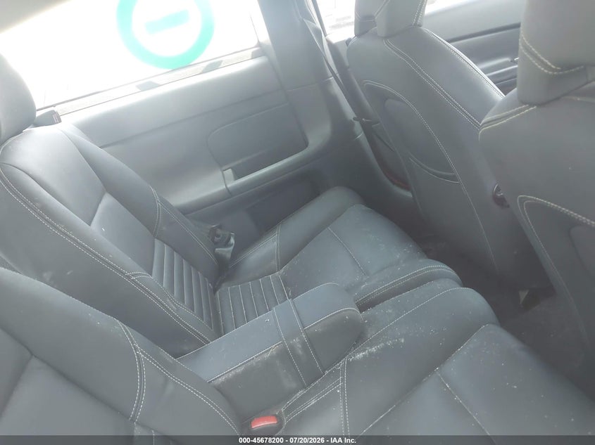 2012 Volvo C30 VIN YV1672MK9C2271350 IAAI salvage auction — NORMAL WEAR, Salvage Title, sold $350 on 2026-08-10 (photo 8)