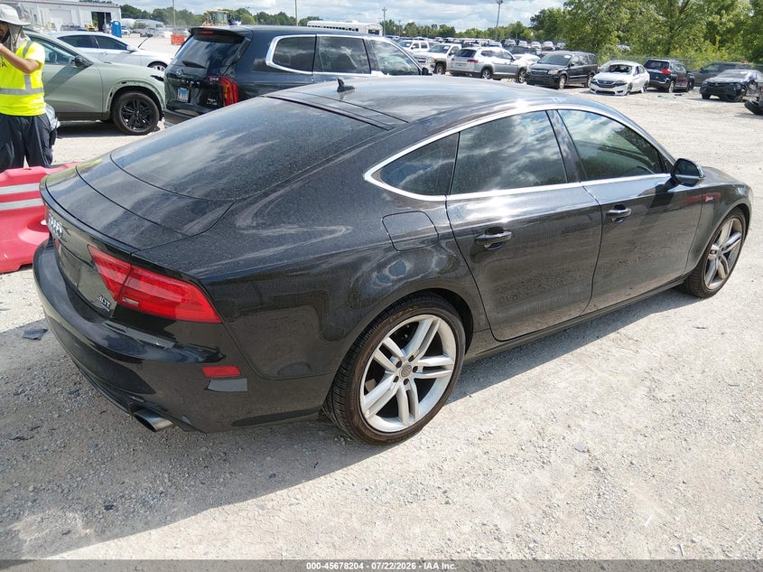 2012 Audi A7 VIN WAUYGAFC3CN147701 IAAI salvage auction — NORMAL WEAR, Clear (Illinois), sold $775 on 2026-07-28 (photo 4)