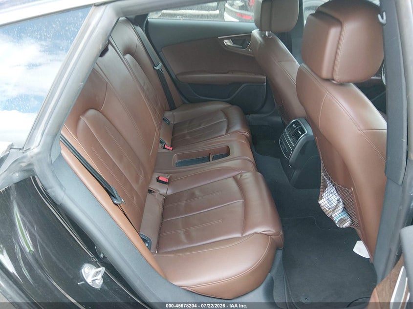 2012 Audi A7 VIN WAUYGAFC3CN147701 IAAI salvage auction — NORMAL WEAR, Clear (Illinois), sold $775 on 2026-07-28 (photo 8)