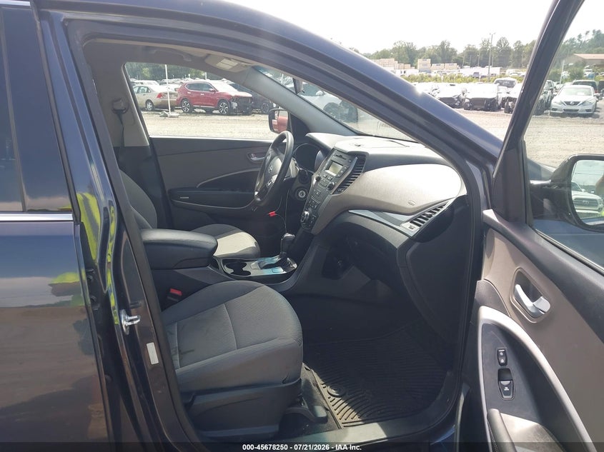 2016 Hyundai Santa fe VIN 5XYZT3LBXGG350088 IAAI salvage auction — NORMAL WEAR, Clear (North Carolina), sold $1,800 on 2026-07-31 (photo 5)