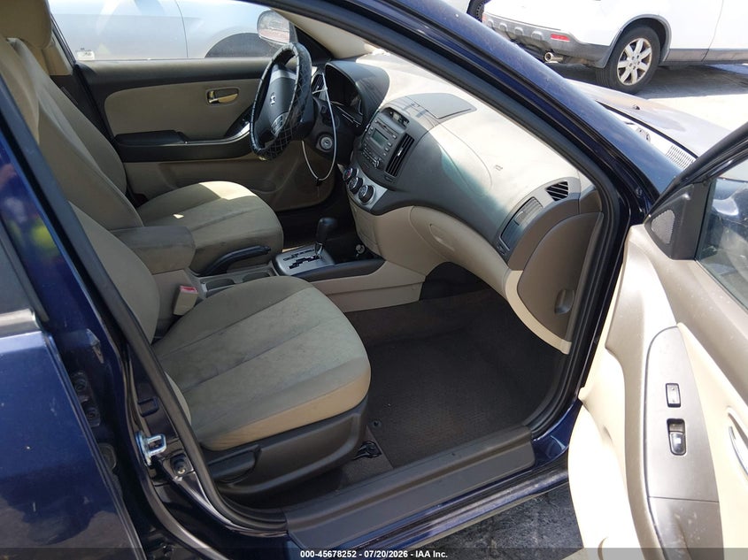 2010 Hyundai Elantra VIN KMHDU4AD1AU870280 IAAI salvage auction — NORMAL WEAR, Salvage Title - Dealer (California), sold $350 on 2026-07-23 (photo 5)