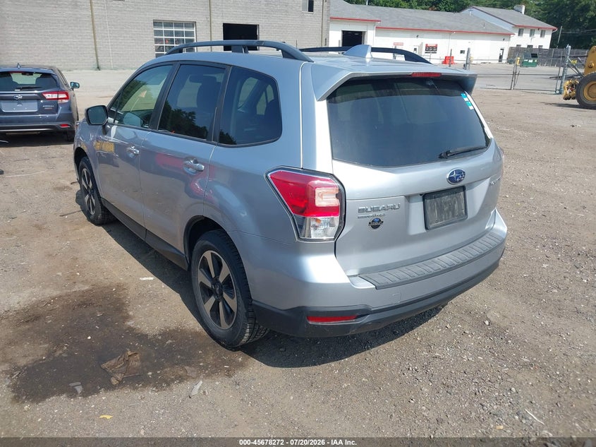 2018 Subaru Forester VIN JF2SJAEC4JG552450 IAAI salvage auction — NORMAL WEAR, Clear (Massachusetts), sold $2,400 on 2026-07-31 (photo 3)