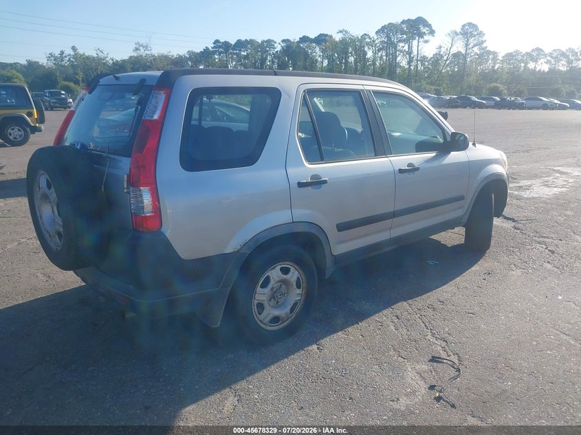 2005 Honda Cr-v VIN JHLRD78535C038786 IAAI salvage auction — NORMAL WEAR, Clear (Florida), sold $350 on 2026-07-28 (photo 4)