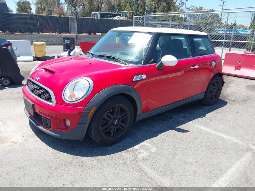 2013 Mini Hard top VIN WMWSV3C59DT388852 IAAI salvage auction — LEFT REAR, Wait Title, sold $1,600 on 2026-08-29 (photo 2)