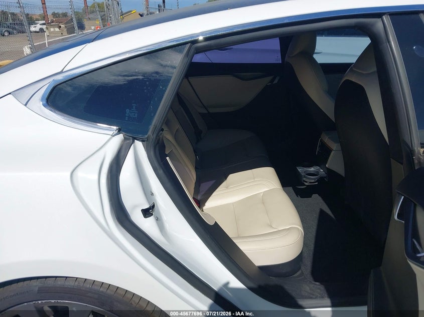 2021 Tesla Model s VIN 5YJSA1E2XMF424704 IAAI salvage auction — FRONT END, Wait Title, sold $20,000 on 2026-09-03 (photo 8)