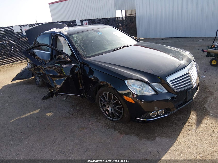 2011 Mercedes-benz E-class VIN WDDHF5GB0BA455021 IAAI salvage auction — RIGHT SIDE, Salvage (Texas), sold $800 on 2026-08-18 (photo 1)