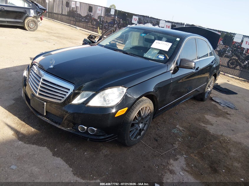 2011 Mercedes-benz E-class VIN WDDHF5GB0BA455021 IAAI salvage auction — RIGHT SIDE, Salvage (Texas), sold $800 on 2026-08-18 (photo 2)
