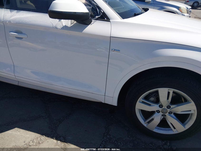 2018 Audi Q5 VIN WA1ANAFY1J2006446 IAAI salvage auction — NORMAL WEAR, Clear - Dealer Only (California), sold $1,050 on 2026-07-29 (photo 6)