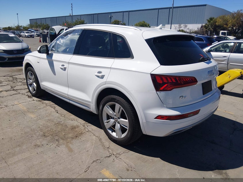 2018 Audi Q5 VIN WA1ANAFY1J2006446 IAAI salvage auction — NORMAL WEAR, Clear - Dealer Only (California), sold $1,050 on 2026-07-29 (photo 3)