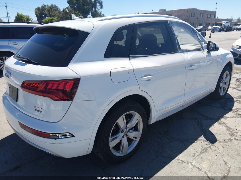 2018 Audi Q5 VIN WA1ANAFY1J2006446 IAAI salvage auction — NORMAL WEAR, Clear - Dealer Only (California), sold $1,050 on 2026-07-29 (photo 4)