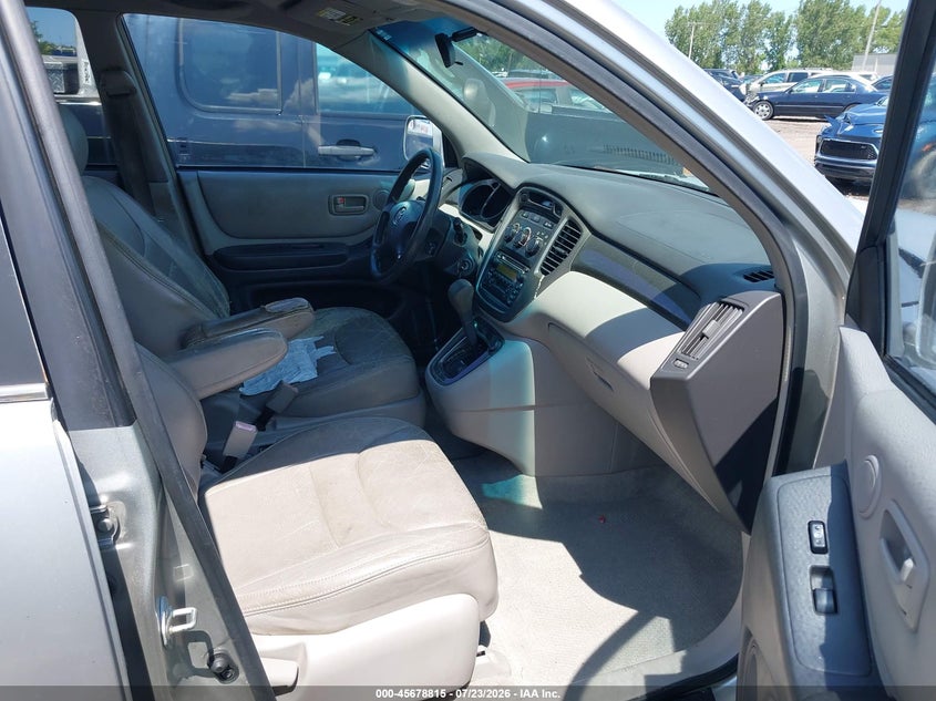 2001 Toyota Highlander VIN JTEGF21A710005273 IAAI salvage auction — NORMAL WEAR, Clear (Florida), sold $775 on 2026-08-01 (photo 5)