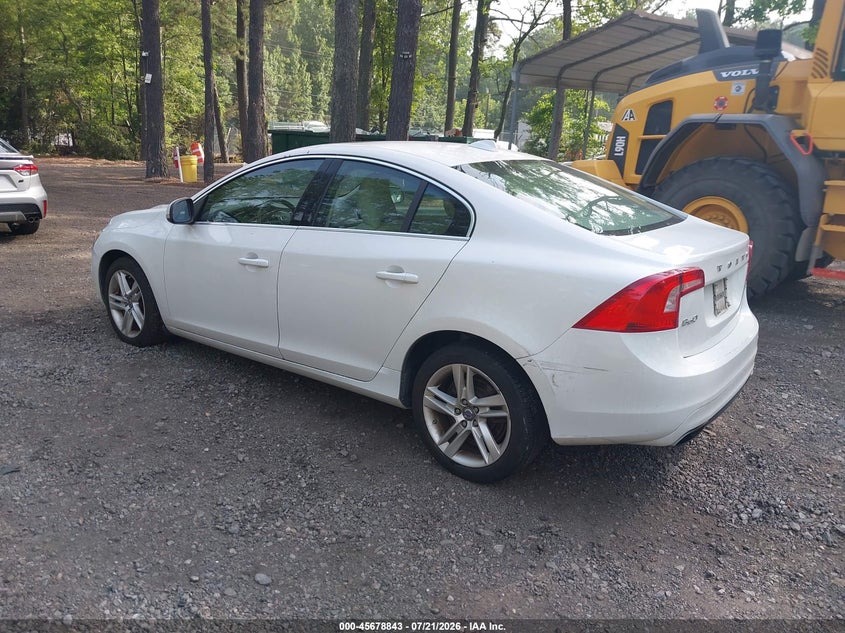 2014 Volvo S60 VIN YV1612FH4E2293178 IAAI salvage auction — NORMAL WEAR, Clear (Virginia), sold $400 on 2026-07-28 (photo 3)