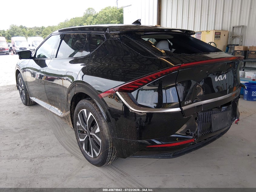 2022 Kia Ev6 VIN KNDC3DLC8N5068591 IAAI salvage auction — SIDE, Salvage (Georgia), sold $5,400 on 2026-08-23 (photo 3)