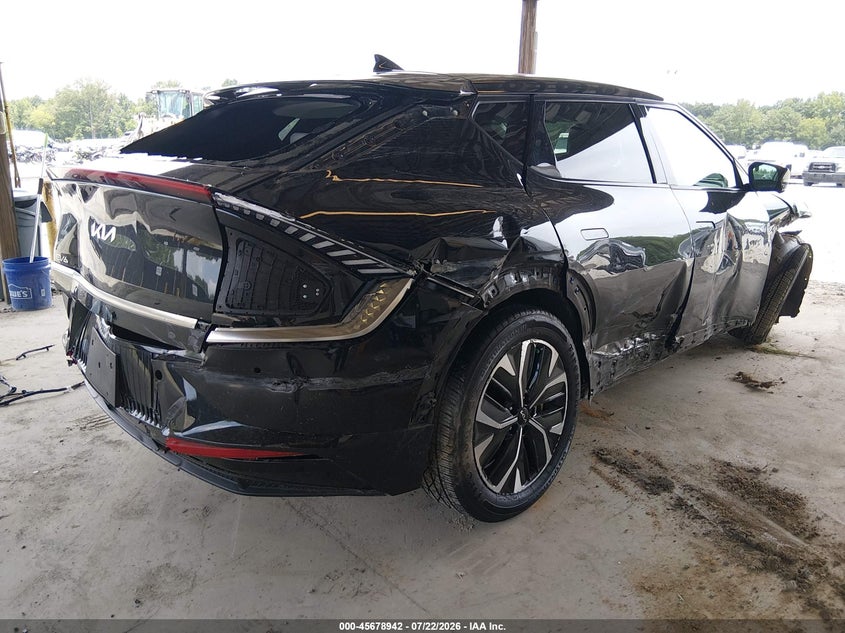 2022 Kia Ev6 VIN KNDC3DLC8N5068591 IAAI salvage auction — SIDE, Salvage (Georgia), sold $5,400 on 2026-08-23 (photo 4)