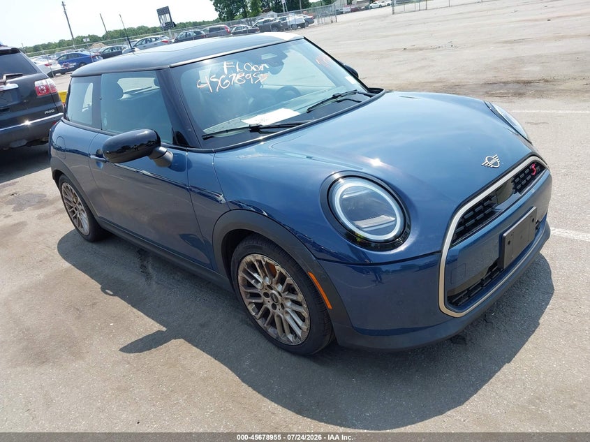 2025 Mini Hard top VIN WMW23GD06S2W98590 — IAAI salvage auction photo