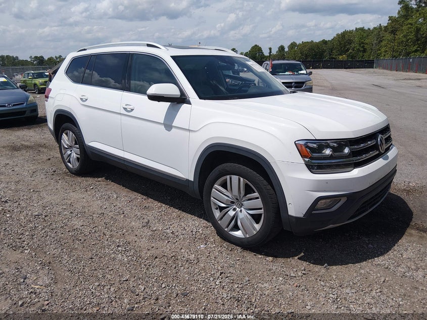 2018 Volkswagen Atlas VIN 1V2NR2CA1JC524686 — IAAI salvage auction photo