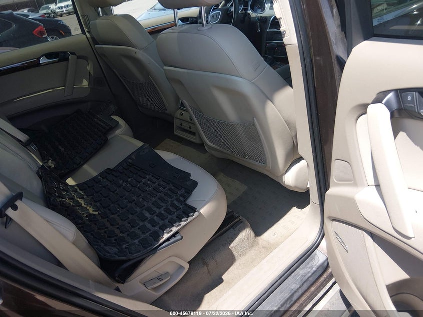 2015 Audi Q7 VIN WA1LGAFE6FD025028 IAAI salvage auction — NORMAL WEAR, Clear (Colorado), sold $50 on 2026-07-28 (photo 8)