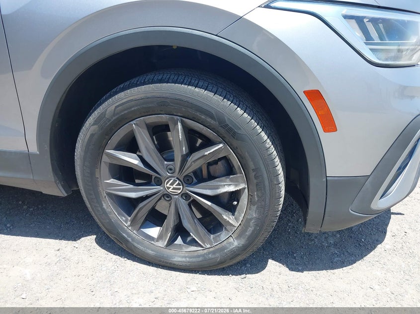 2022 Volkswagen Tiguan VIN 3VV3B7AX3NM020700 IAAI salvage auction — UNDERCARRIAGE, Salvage Title, sold $7,800 on 2026-08-20 (photo 6)