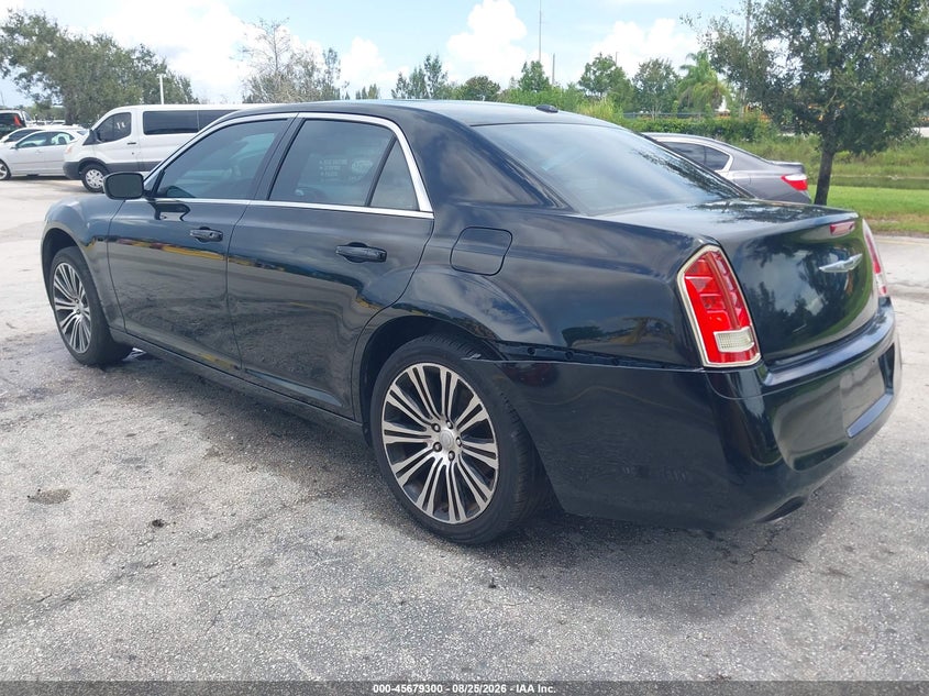 2013 Chrysler 300 VIN 2C3CCABGXDH707987 IAAI salvage auction — NORMAL WEAR, Clear (Florida), sold $1,200 on 2026-08-29 (photo 6)