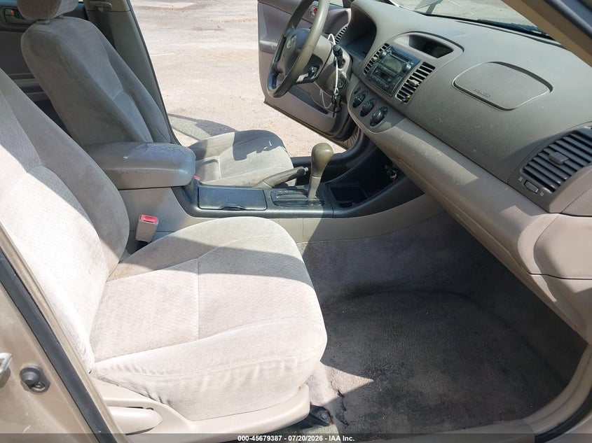 2002 Toyota Camry VIN JTDBE32K720049743 IAAI salvage auction — NORMAL WEAR, Clear (Virginia), sold $25 on 2026-07-28 (photo 5)