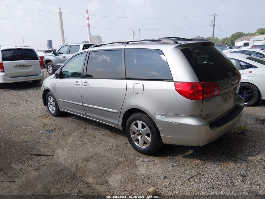 2008 Toyota Sienna VIN 5TDZK23C58S209214 IAAI salvage auction — NORMAL WEAR, Clear (Indiana), sold $725 on 2026-07-22 (photo 3)