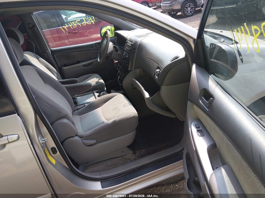 2008 Toyota Sienna VIN 5TDZK23C58S209214 IAAI salvage auction — NORMAL WEAR, Clear (Indiana), sold $725 on 2026-07-22 (photo 5)