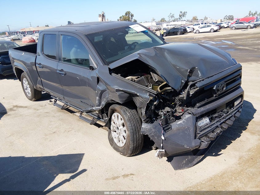2025 Toyota Tacoma VIN 3TMKB5FN6SM033961 — IAAI salvage auction photo
